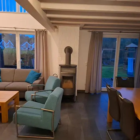 - Haus Am Semesterbostad *